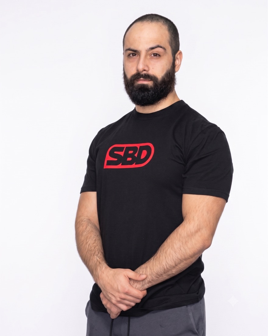Memo Briones, coach de fuerza y powerlifting de Powerbeards